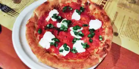 Number Twenty-Nine: Tomato Bianco Pizza
