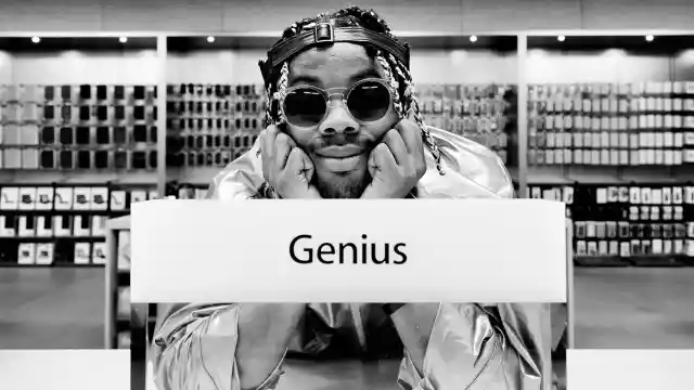 Rapper Records Entire Album Inside Apple Store