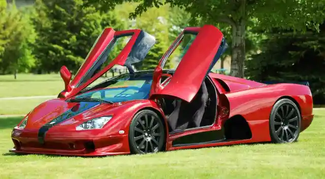 Top 10 Fastest Cars In The World
