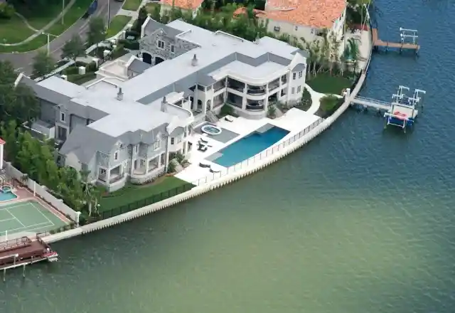 Top 10 Most Expensive Homes Of Pro Athletes - SoCurrent