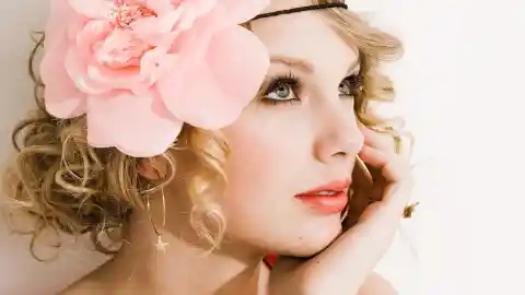 Taylor Swift Will Put ‘1989’ on Apple Music